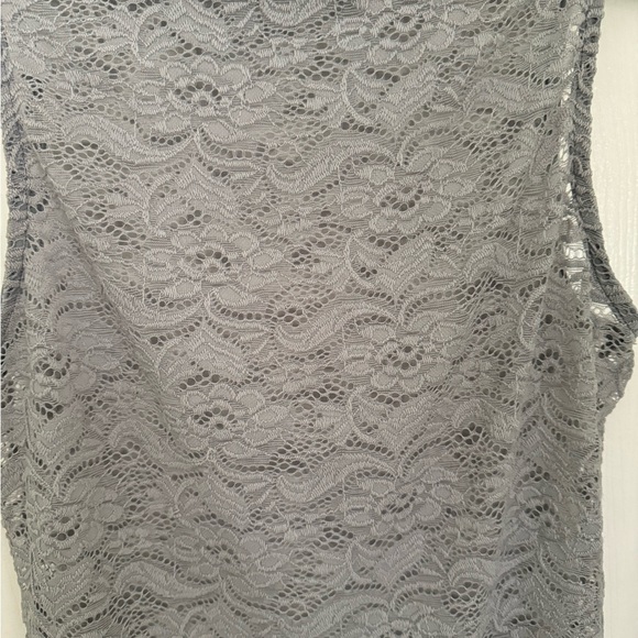 Top - Picture 3 of 3